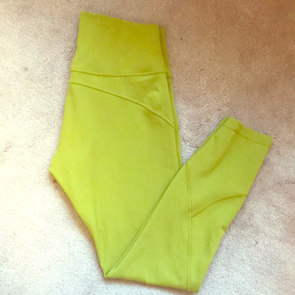 Lululemon In Movement 7/8 Pant Golden Lime